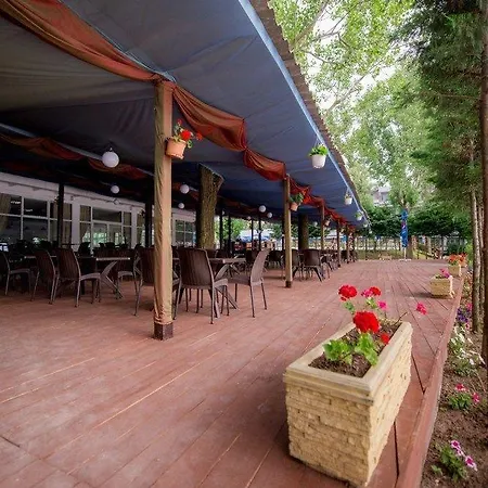 Hotel Voila 3*